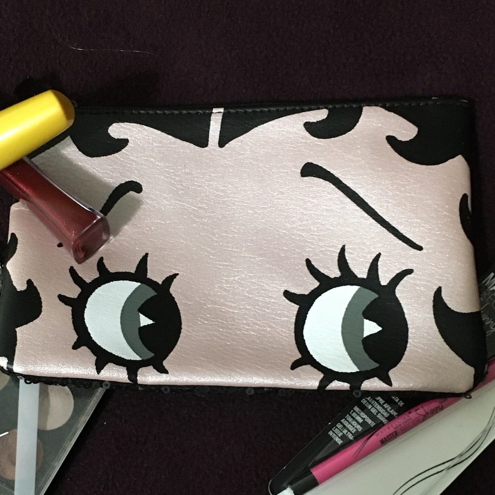 ⭐️⭐️BETTY BOOP MAKE-UP BAG⭐️⭐️
